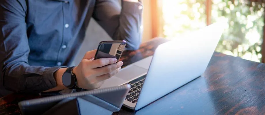 développement sur mesure code métier