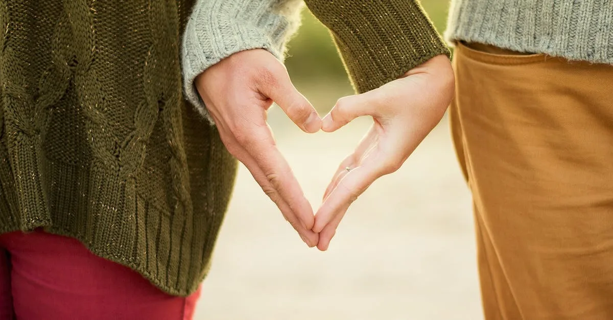 découvrez comment évaluer la compatibilité amoureuse pour construire des relations solides et harmonieuses.