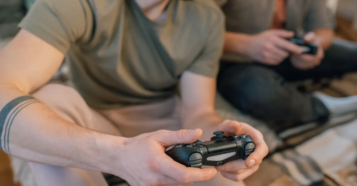 découvrez comment discord impacte l'utilisation des ressources système pendant vos sessions de gaming et optimisez vos performances de jeu.