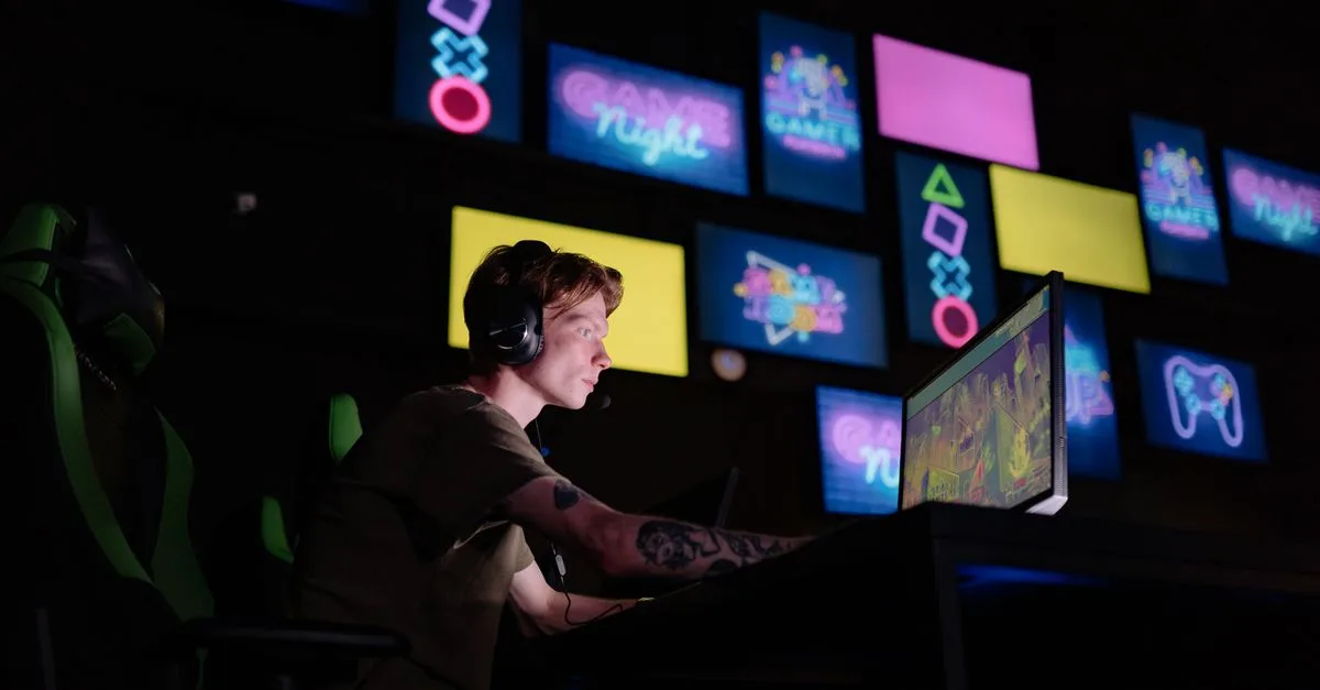 découvrez les différences entre oled et mini-led pour le gaming fps et choisissez l'écran idéal pour une expérience de jeu fluide et réactive.